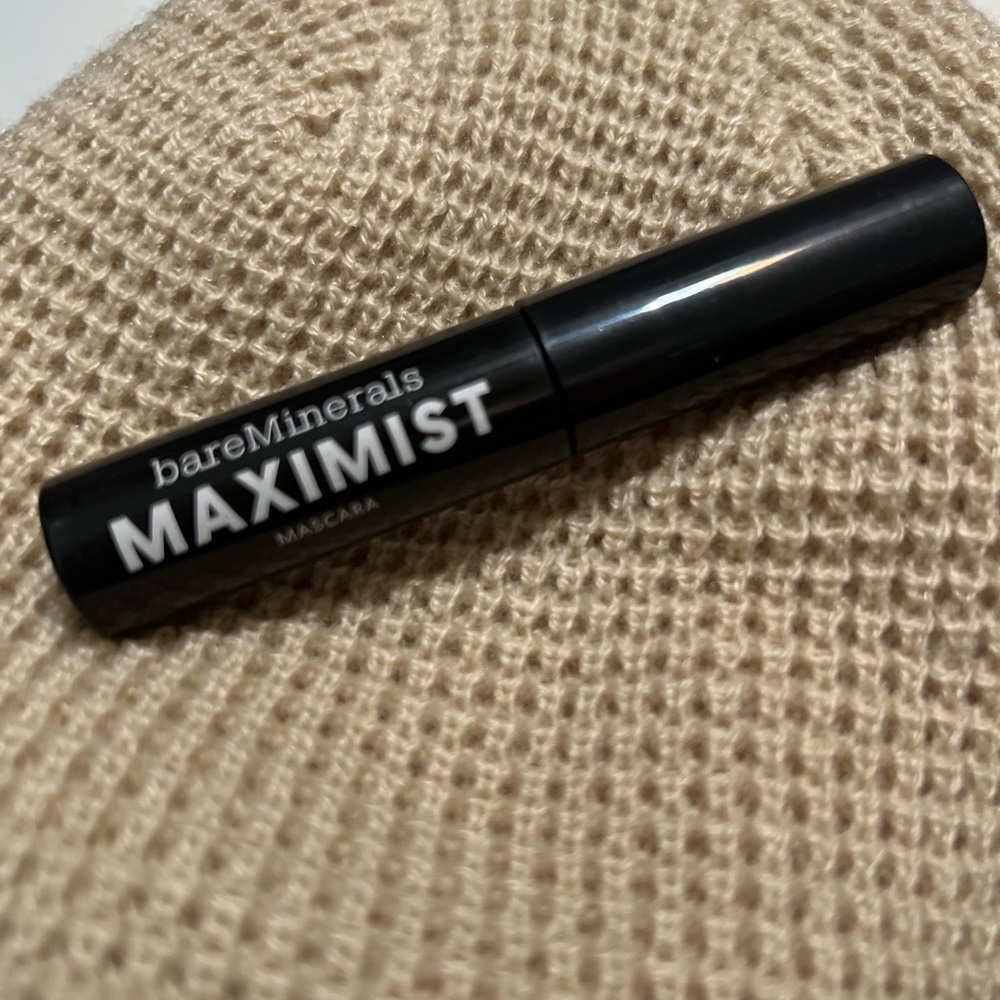 BareMinerals
MAXIMIST Mascara